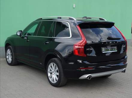 Volvo - XC90