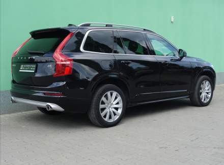 Volvo - XC90