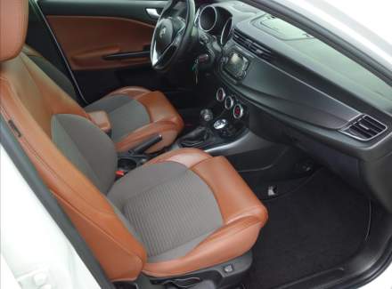 Alfa Romeo - Giulietta