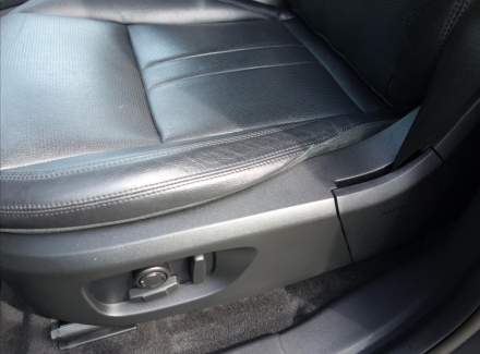 Land Rover - Discovery Sport