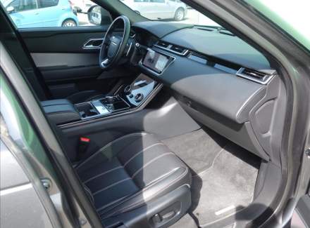 Land Rover - Range Rover Velar
