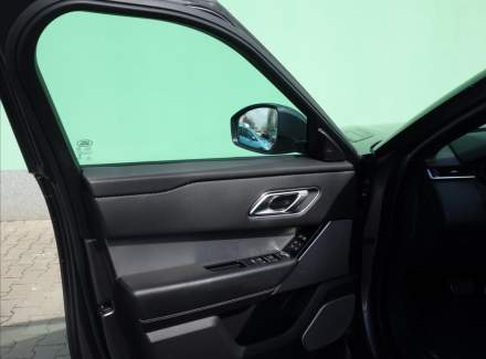 Land Rover - Range Rover Velar