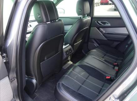 Land Rover - Range Rover Velar