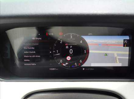 Land Rover - Range Rover Velar