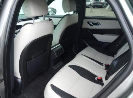 Land Rover - Range Rover Velar