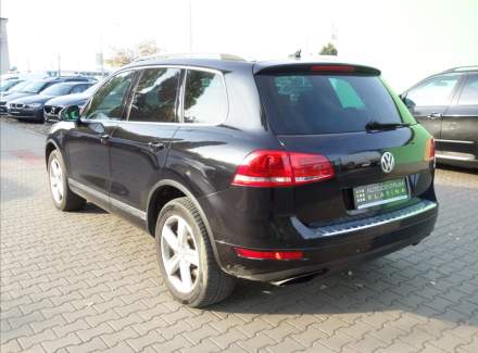 Volkswagen - Touareg