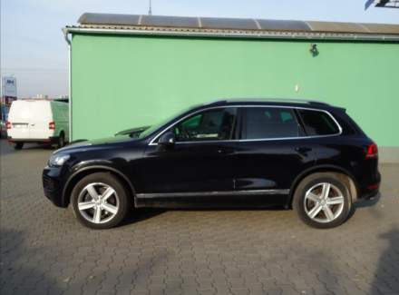 Volkswagen - Touareg