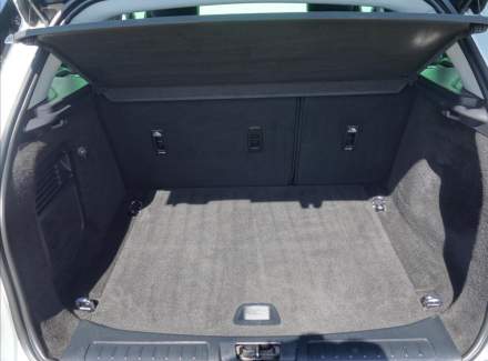 Land Rover - Range Rover Evoque