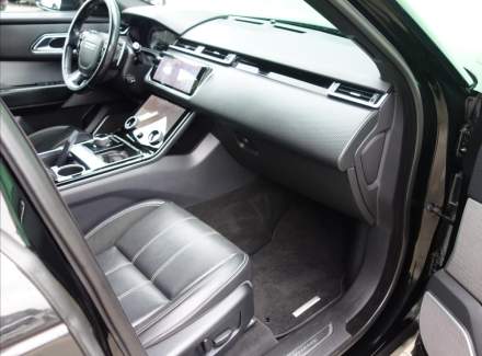 Land Rover - Range Rover Velar