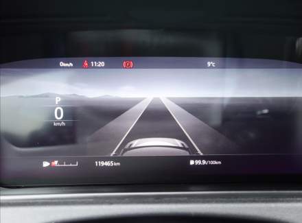 Land Rover - Range Rover Velar