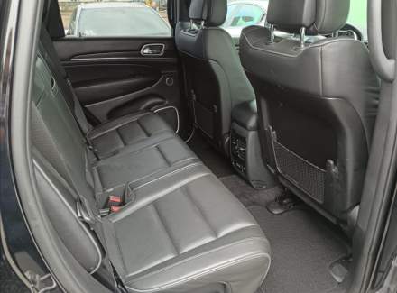 Jeep - Grand Cherokee