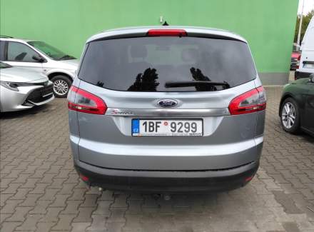 Ford - S-MAX