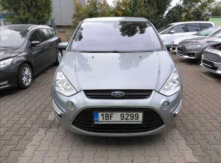 Ford - S-MAX