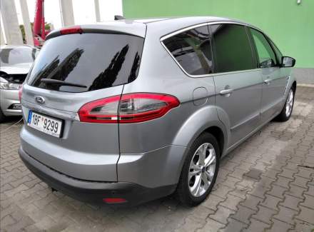 Ford - S-MAX