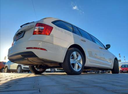 Škoda - Octavia
