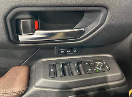 Toyota - Land Cruiser