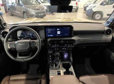 Toyota - Land Cruiser