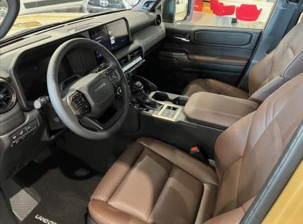 Toyota - Land Cruiser