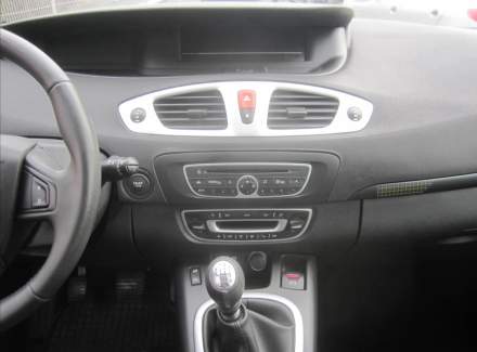 Renault - Scenic