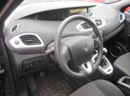 Renault - Scenic
