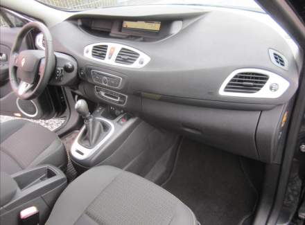 Renault - Scenic
