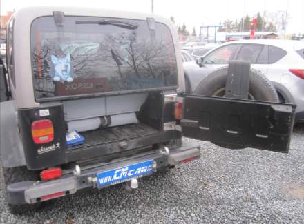 Jeep - Wrangler