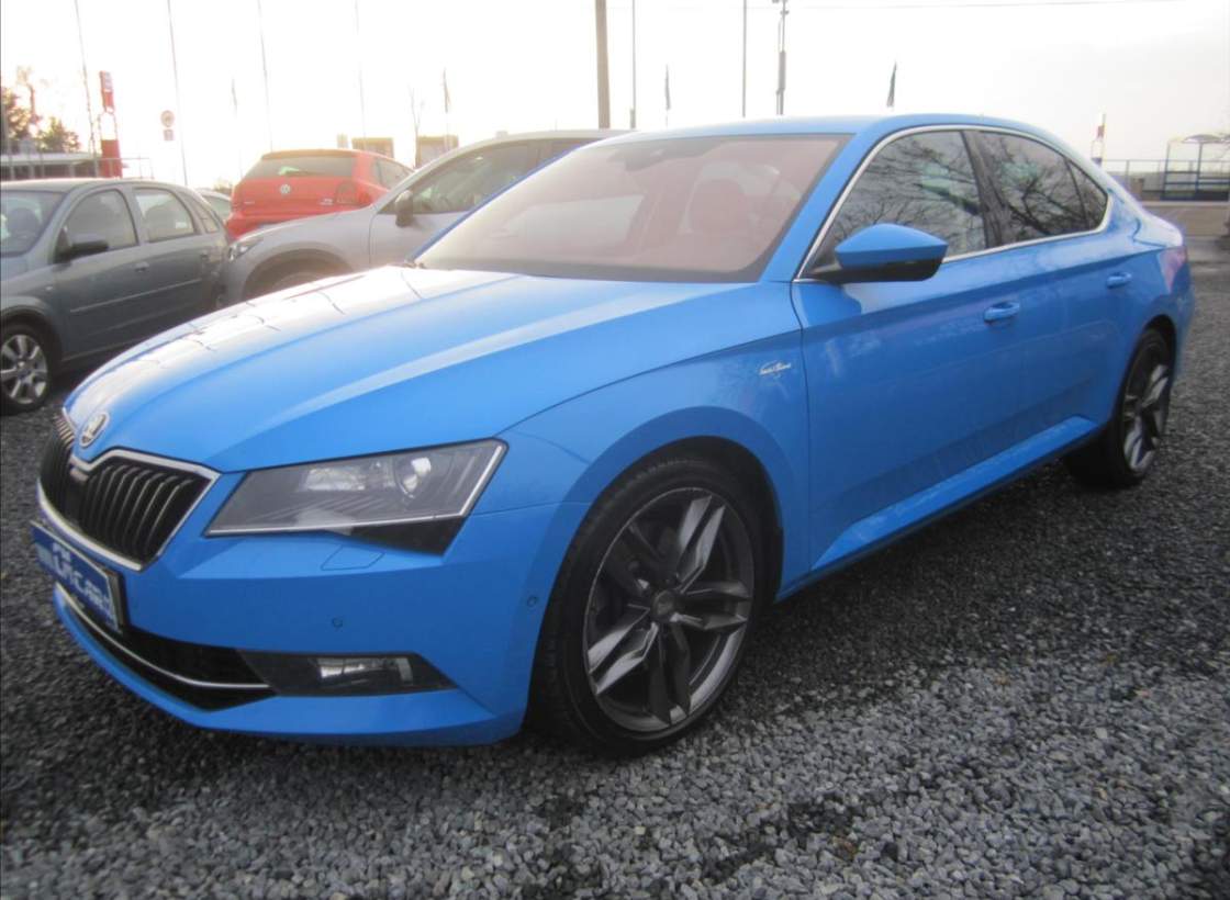 Škoda - Superb