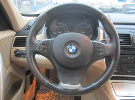 BMW - X3