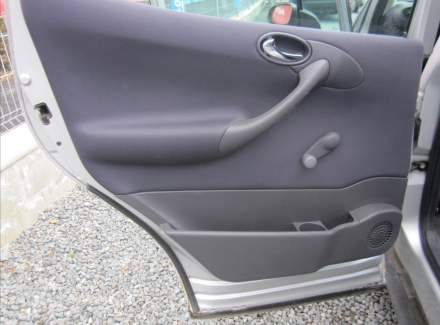 Mercedes-Benz - A-class