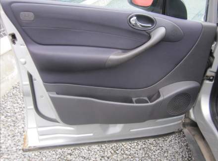 Mercedes-Benz - A-class