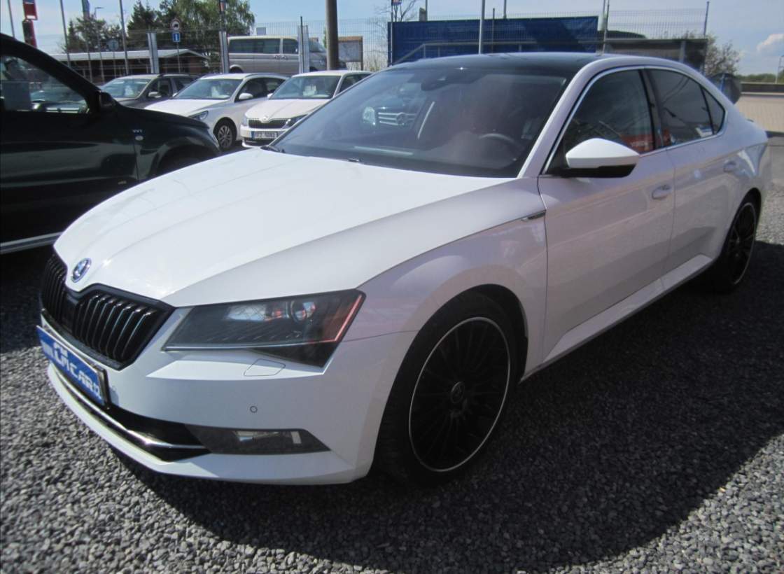 Škoda - Superb