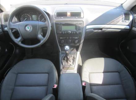 Škoda - Octavia