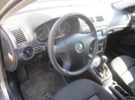 Škoda - Octavia