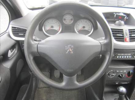 Peugeot - 207