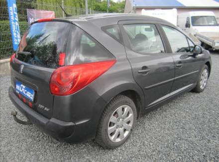 Peugeot - 207