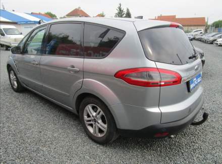 Ford - S-MAX