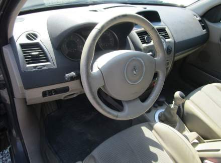 Renault - Megane