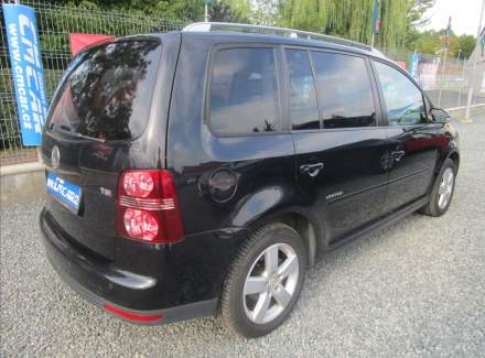 Volkswagen - Touran
