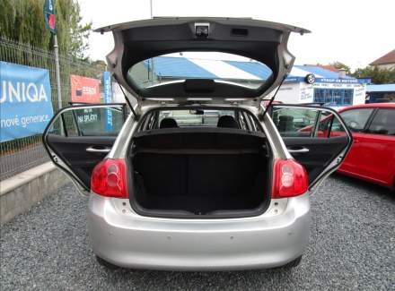 Toyota - Auris