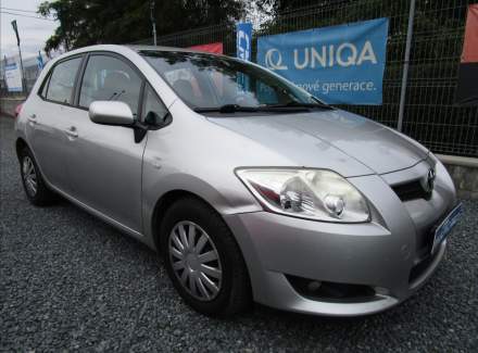 Toyota - Auris