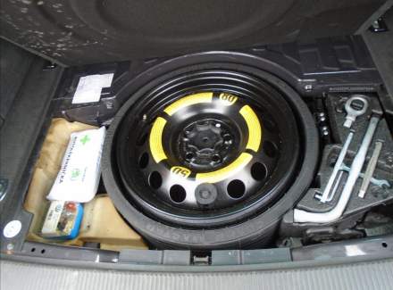 Volkswagen - Touareg