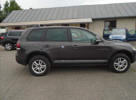 Volkswagen - Touareg