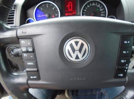 Volkswagen - Touareg