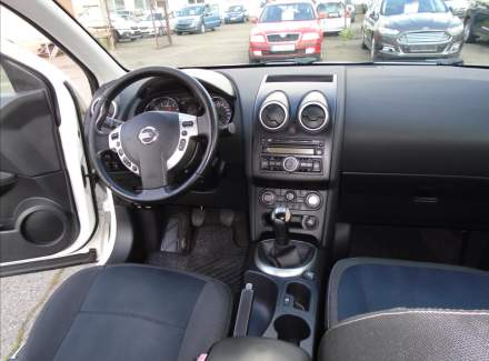 Nissan - Qashqai