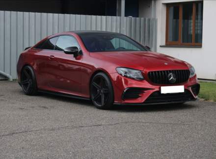 Mercedes-Benz - E-class