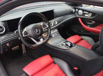 Mercedes-Benz - E-class