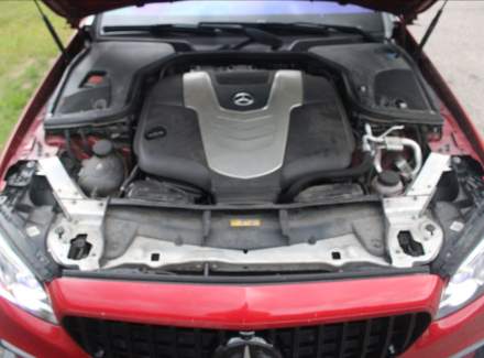 Mercedes-Benz - E-class