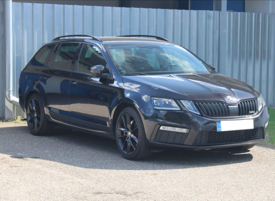 Škoda - Octavia
