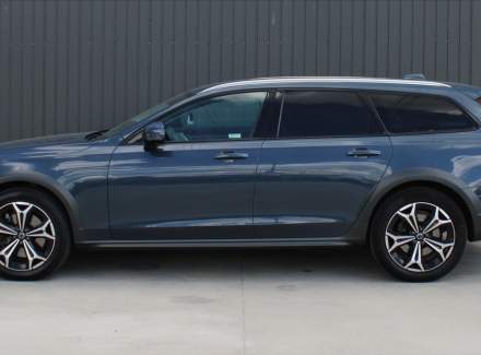 Volvo - V90