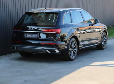 Audi - Q7